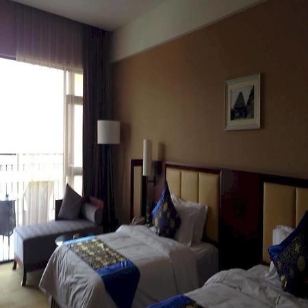 Liuzhou Sanjiangxian Dongxiangguo Hotel 外观 照片