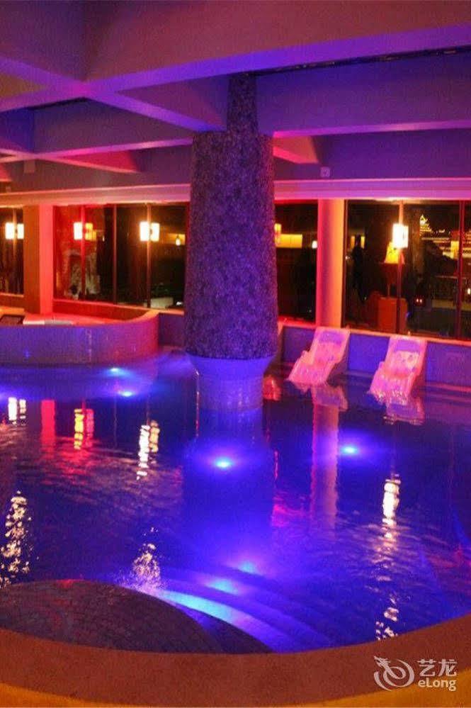 Liuzhou Sanjiangxian Dongxiangguo Hotel 外观 照片